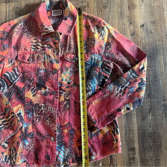 Chico's Design Women's Linen Blend Button Up Jacket Animal Print Artsy Size 1 - Picture 5 of 6